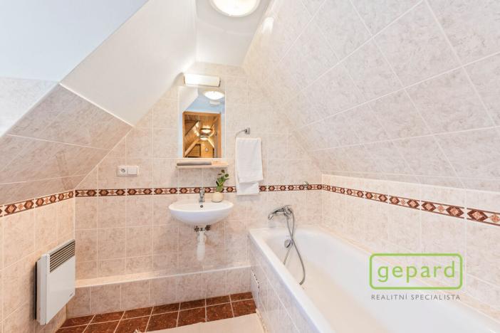 Prodej apartmánu, Vrchlabí - Hořejší Vrchlabí, 300 m2