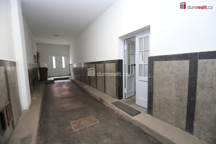 Prodej komerční nemovitosti, Karlovy Vary - Rybáře, Sokolovská, 600 m2