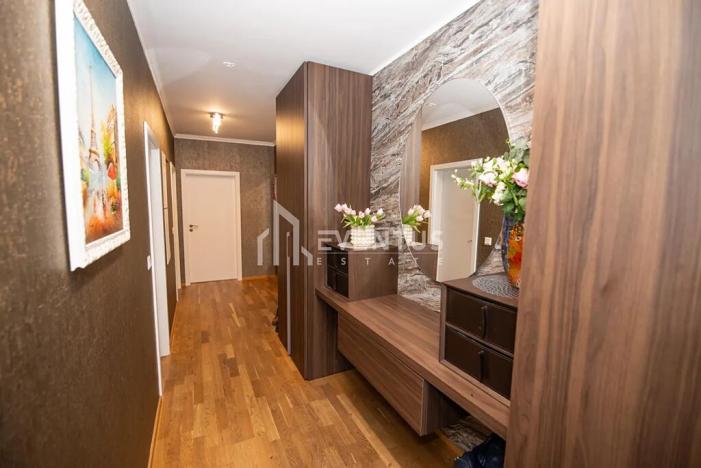 Prodej bytu 4+kk, Praha - Střížkov, Střížkovská, 143 m2