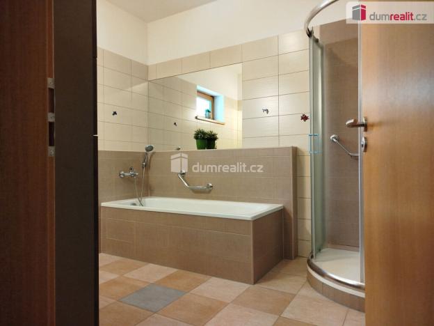 Prodej rodinného domu, Ostrov - Vykmanov, 156 m2