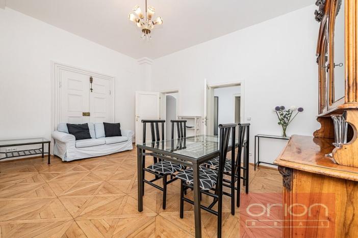 Pronájem bytu 3+1, Praha - Malá Strana, Sněmovní, 85 m2