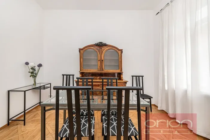 Pronájem bytu 3+1, Praha - Malá Strana, Sněmovní, 85 m2