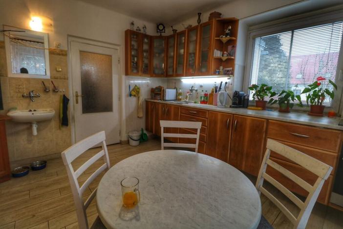 Prodej rodinného domu, Běstvina, 140 m2