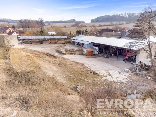 Prodej komerční nemovitosti, Maleč, okres havlíčkův brod, 1012 m2