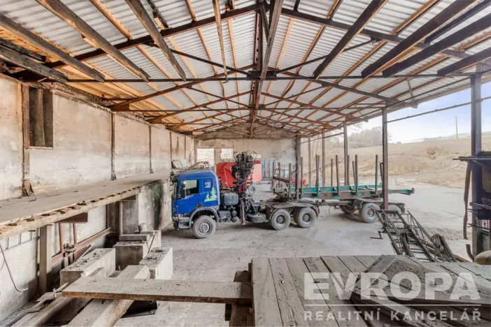 Prodej komerční nemovitosti, Maleč, okres havlíčkův brod, 1012 m2