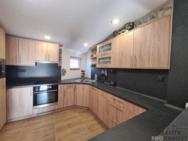 Prodej bytu 3+kk, Ivanovice na Hané, Osvoboditelů, 87 m2