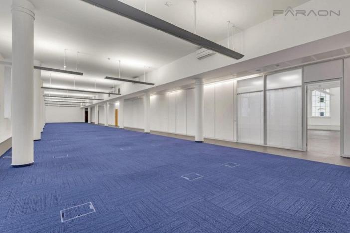 Pronájem kanceláře, Praha - Karlín, Křižíkova, 429 m2