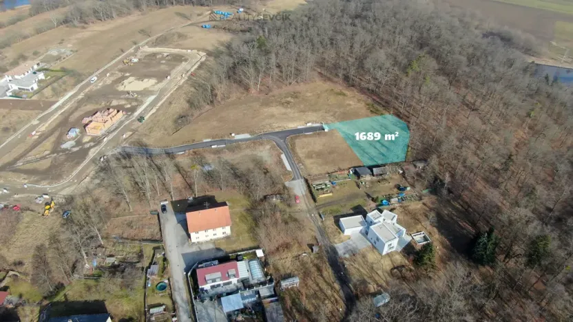 Prodej pozemku pro bydlení, Hluboká nad Vltavou, Lesní, 1689 m2