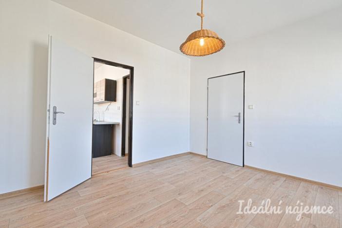 Pronájem bytu 2+1, Brno, Polní, 56 m2