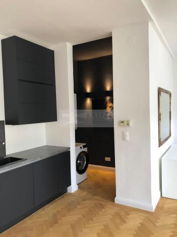 Prodej bytu 1+kk, Karlovy Vary, Sadová, 46 m2