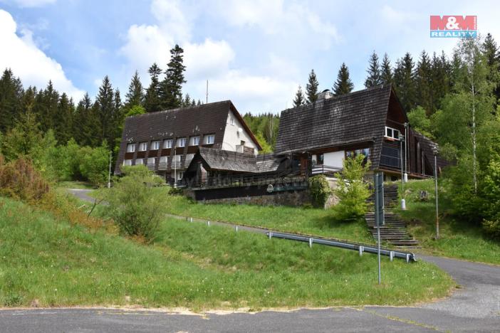 Prodej ubytování, Bílá, 900 m2