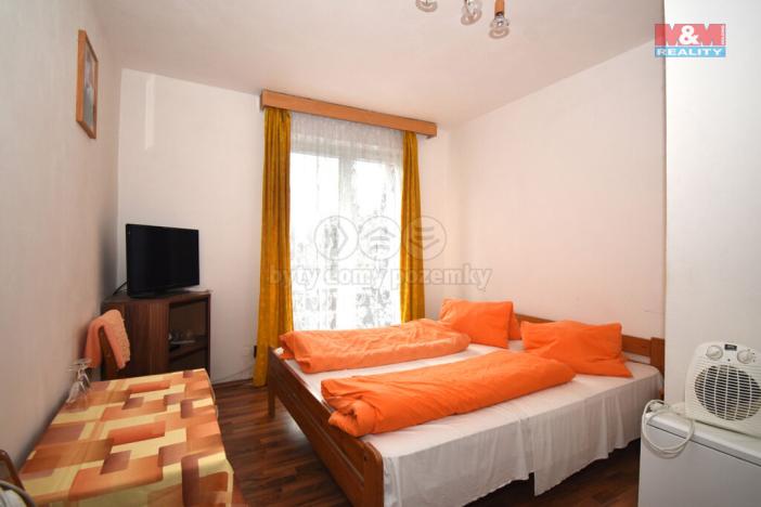 Prodej ubytování, Bílá, 900 m2