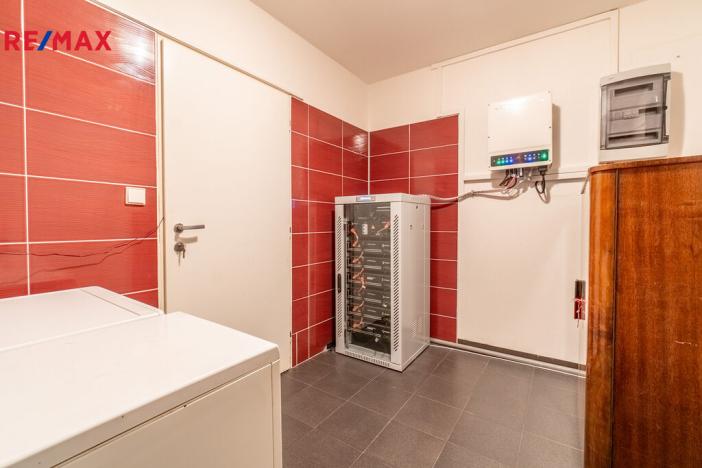 Prodej vícegeneračního domu, Černolice, Pod Hůrkou, 420 m2