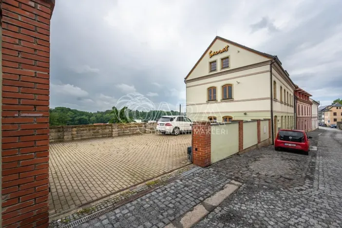 Pronájem obchodního prostoru, Mladá Boleslav - Mladá Boleslav I, Vodkova, 543 m2