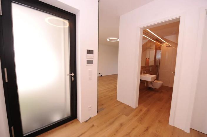 Pronájem rodinného domu, Praha - Horní Měcholupy, U Golfu, 180 m2