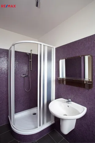 Prodej ubytování, Černolice, Pod Hůrkou, 420 m2