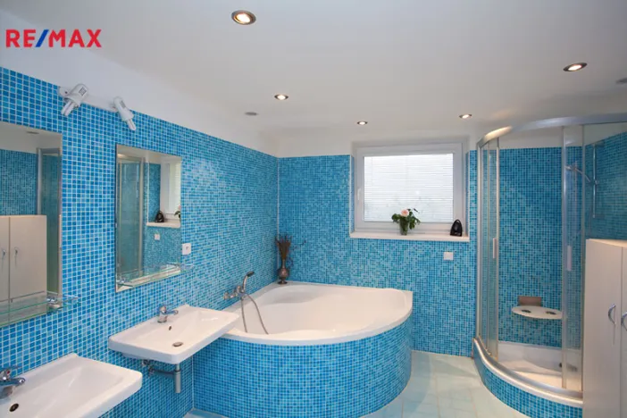 Prodej ubytování, Černolice, Pod Hůrkou, 420 m2