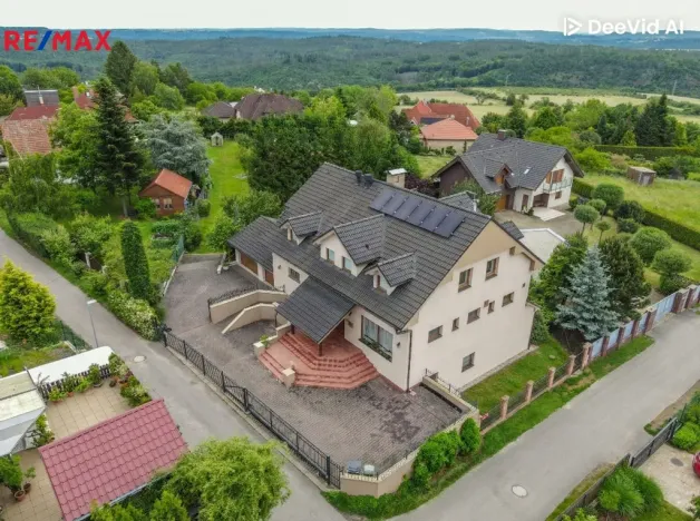 Prodej ubytování, Černolice, Pod Hůrkou, 420 m2