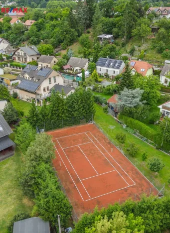 Prodej ubytování, Černolice, Pod Hůrkou, 420 m2