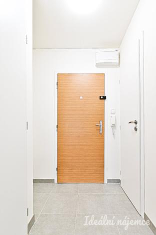 Pronájem bytu 2+kk, Brno - Starý Lískovec, Kyjevská, 40 m2