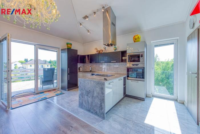 Prodej rodinného domu, Velké Popovice - Brtnice, Na Dlaskově, 456 m2