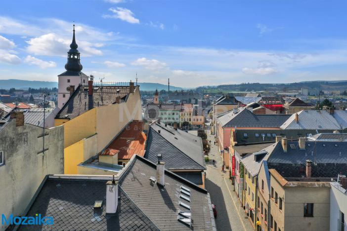 Prodej obchodního prostoru, Lanškroun - Lanškroun-Vnitřní Město, Školní, 704 m2