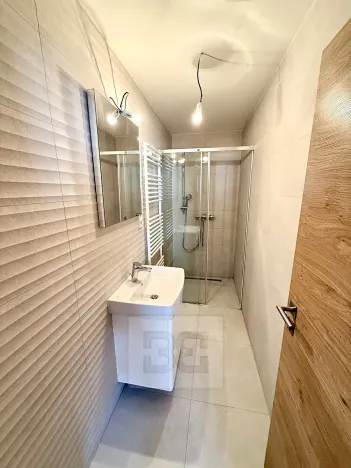 Prodej bytu 2+kk, Černý Důl, 64 m2