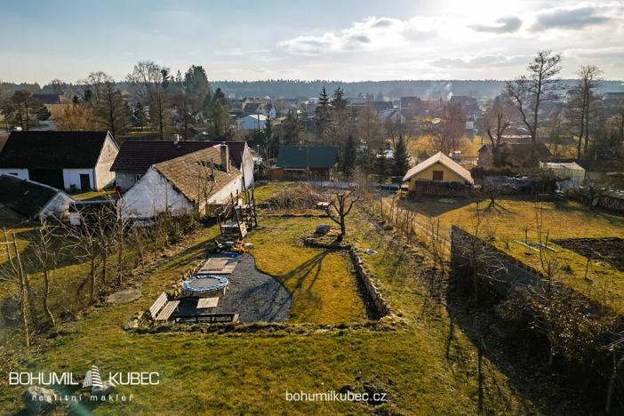 Prodej pozemku pro bydlení, Ústrašice, 648 m2