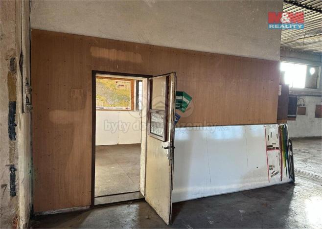 Pronájem obchodního prostoru, Varnsdorf, Bratislavská, 700 m2