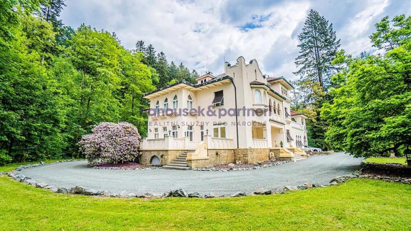 Prodej vily, Skuhrov nad Bělou, 658 m2