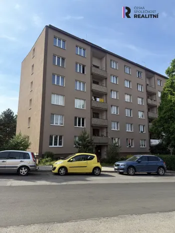 Pronájem bytu 1+1, Žatec, Husova, 36 m2