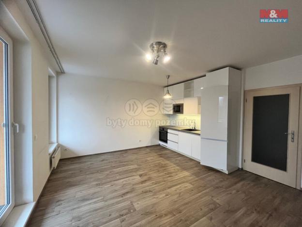 Prodej bytu 1+kk, Praha - Malešice, Ungarova, 32 m2