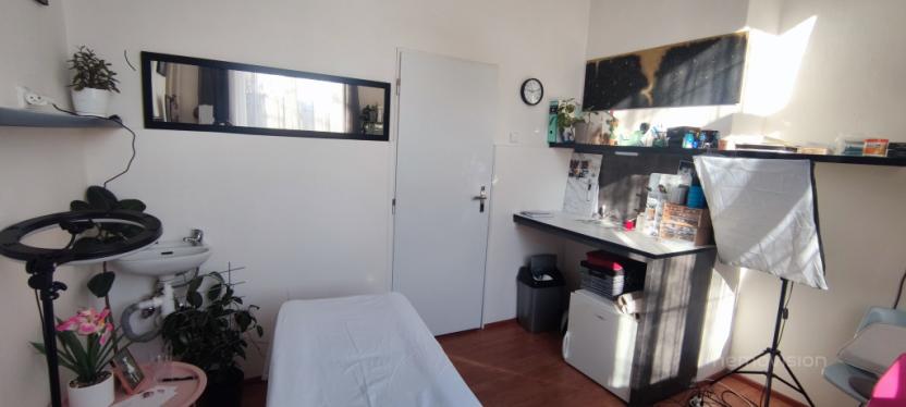 Pronájem obchodního prostoru, Brno - Řečkovice, Horácké náměstí, 15 m2