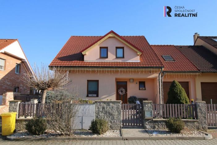 Prodej rodinného domu, Hrušovany u Brna, Zahradní, 184 m2