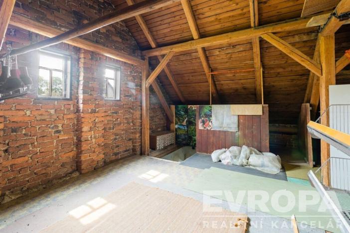 Prodej rodinného domu, Michalovice, 156 m2