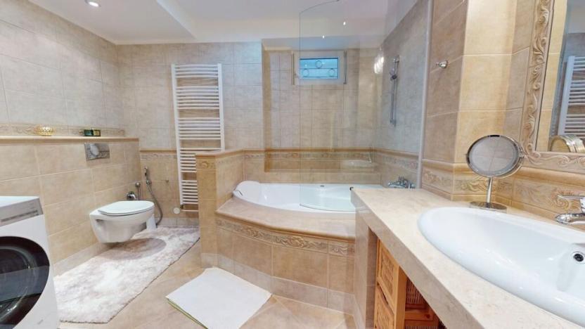 Prodej bytu 3+kk, Karlovy Vary, Škroupova, 100 m2