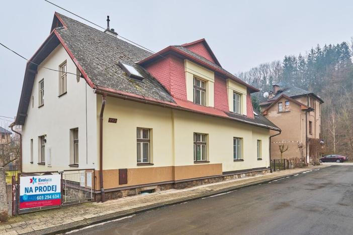 Prodej rodinného domu, Úpice, Smetanova, 186 m2