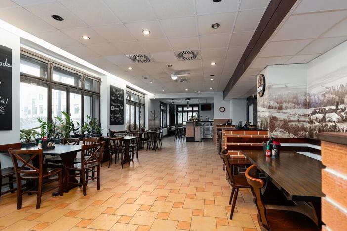 Pronájem restaurace, Praha - Vinohrady, Slezská, 371 m2