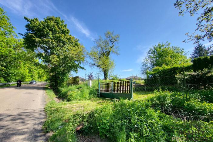 Prodej zahrady, Úžice, 1680 m2