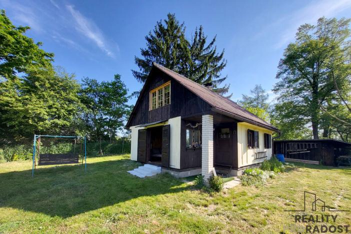 Prodej zahrady, Úžice, 1680 m2