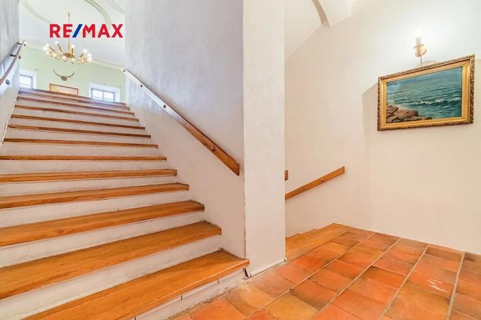 Prodej domu, Ježovy, 700 m2