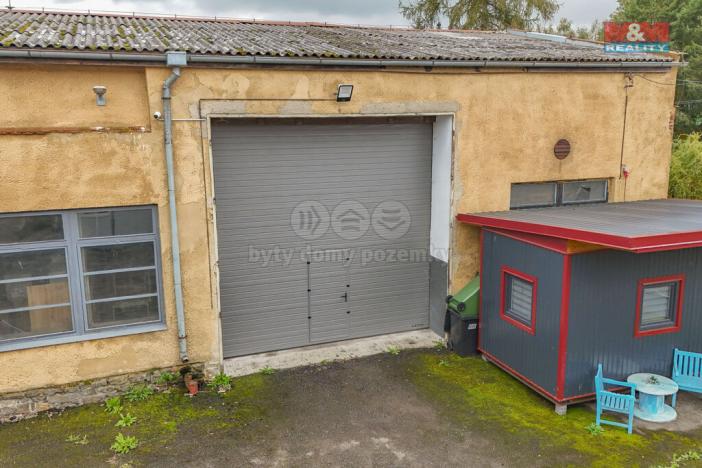 Pronájem skladu, Planá, Karlín, 200 m2