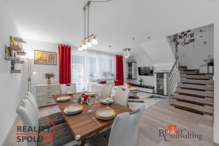 Prodej rodinného domu, Štěchovice, Hlavní, 100 m2