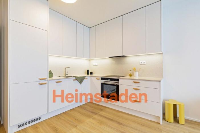 Pronájem bytu 2+kk, Praha - Holešovice, Vrbenského, 57 m2