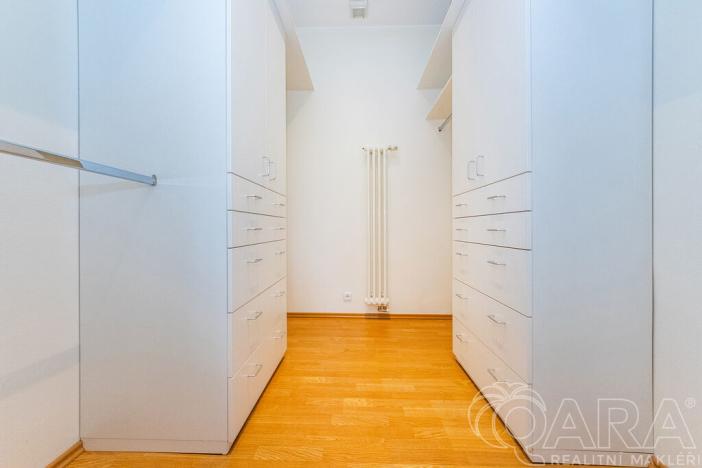 Prodej rodinného domu, Praha - Libuš, Betáňská, 509 m2