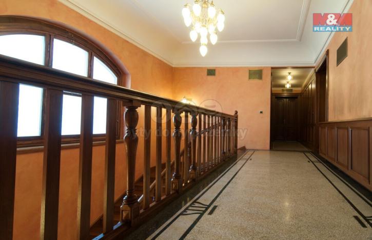 Prodej kanceláře, Praha - Smíchov, Kartouzská, 664 m2