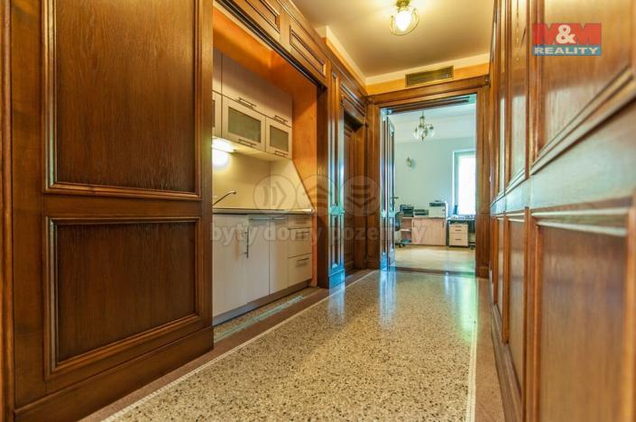 Prodej kanceláře, Praha - Smíchov, Kartouzská, 664 m2