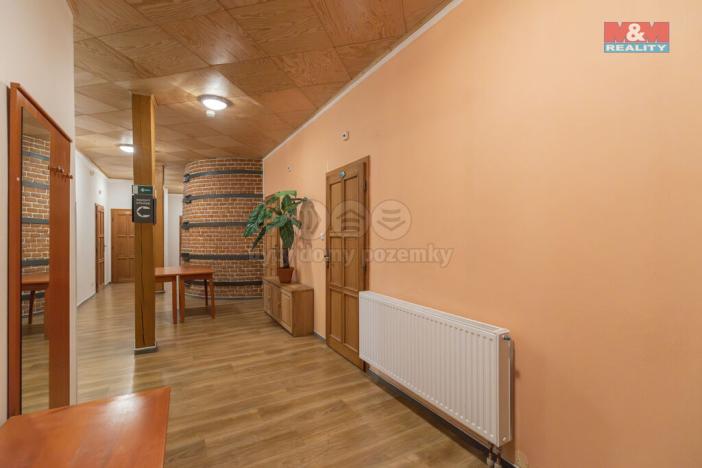 Prodej obchodního prostoru, Černotín, 2100 m2