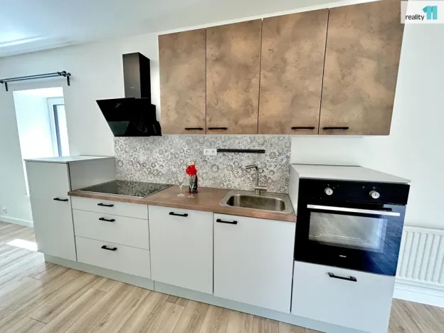 Prodej rodinného domu, Praha - Dejvice, K Dubovému mlýnu, 94 m2