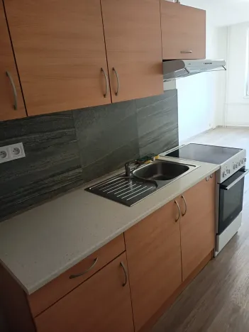 Pronájem bytu 1+kk, Uherský Brod, 30 m2